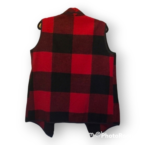 Buffalo plaid fleece vest plus size L - Picture 2 of 10